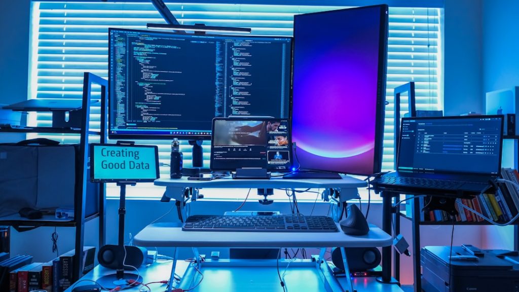 Outsourced Server Management: Benefits and Top Providers